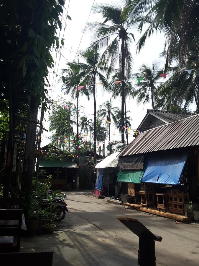 Bee Sleep Hostel Lonely Beach (Adults Only) Koh Chang Exterior foto